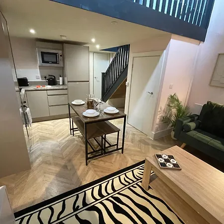 Urban Luxe Loft Hideaway