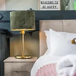 Urban Luxe Loft Hideaway *
