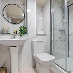 Urban Luxe Loft Hideaway Lägenhet