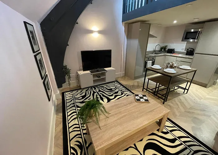 Urban Luxe Loft Hideaway *