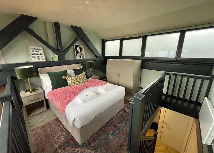 Urban Luxe Loft Hideaway